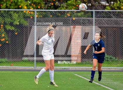 Thumbnail 3 in Notre Dame vs. King's Academy photogallery.