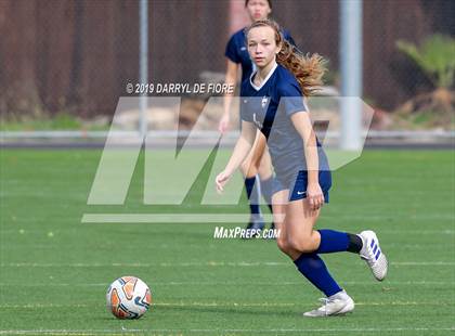 Thumbnail 1 in Notre Dame vs. King's Academy photogallery.