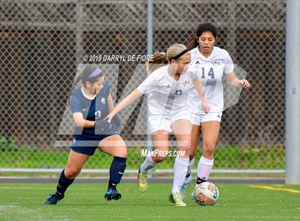 Thumbnail 3 in Notre Dame vs. King's Academy photogallery.