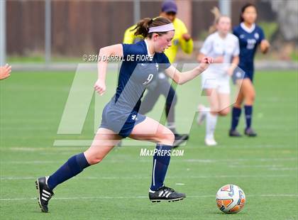 Thumbnail 2 in Notre Dame vs. King's Academy photogallery.