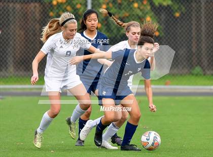 Thumbnail 2 in Notre Dame vs. King's Academy photogallery.