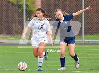 Thumbnail 1 in Notre Dame vs. King's Academy photogallery.