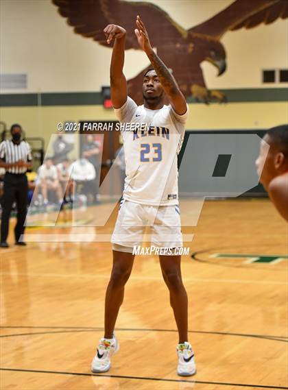 Thumbnail 2 in Cypress Lakes vs. Klein (UIL 6A Bi-District Playoff) photogallery.