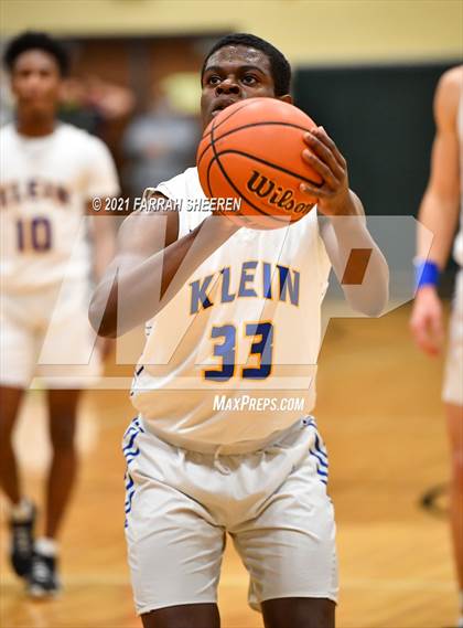Thumbnail 3 in Cypress Lakes vs. Klein (UIL 6A Bi-District Playoff) photogallery.