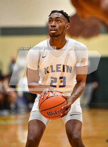 Thumbnail 1 in Cypress Lakes vs. Klein (UIL 6A Bi-District Playoff) photogallery.