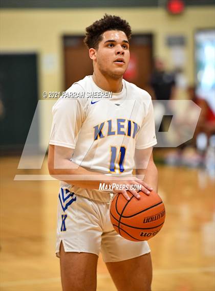 Thumbnail 2 in Cypress Lakes vs. Klein (UIL 6A Bi-District Playoff) photogallery.