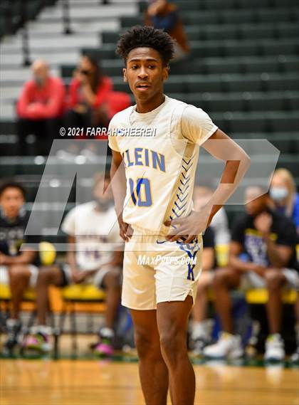 Thumbnail 3 in Cypress Lakes vs. Klein (UIL 6A Bi-District Playoff) photogallery.