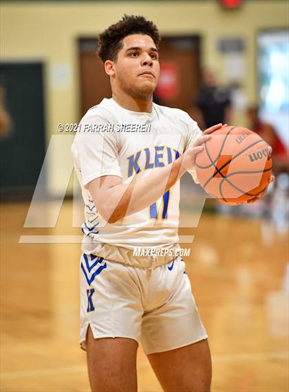 Thumbnail 1 in Cypress Lakes vs. Klein (UIL 6A Bi-District Playoff) photogallery.