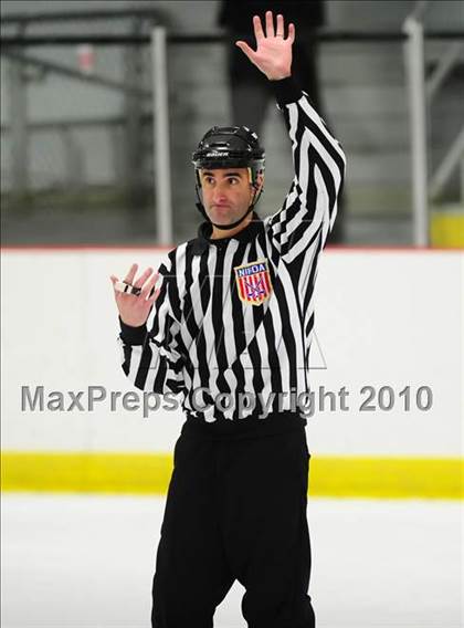 Thumbnail 3 in Trumbull @ Branford photogallery.