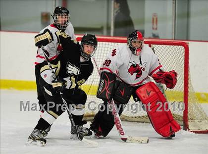 Thumbnail 1 in Trumbull @ Branford photogallery.