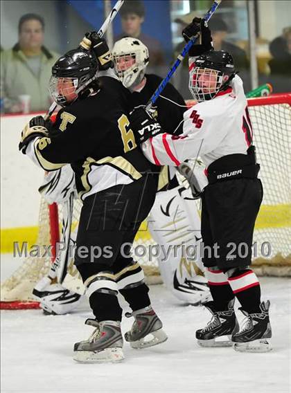 Thumbnail 3 in Trumbull @ Branford photogallery.