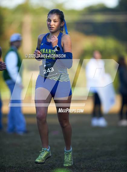 Thumbnail 3 in FHSAA 2A Region 1 Final photogallery.