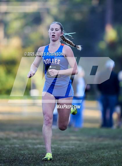 Thumbnail 1 in FHSAA 2A Region 1 Final photogallery.