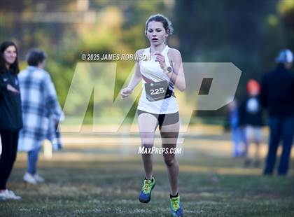 Thumbnail 3 in FHSAA 2A Region 1 Final photogallery.