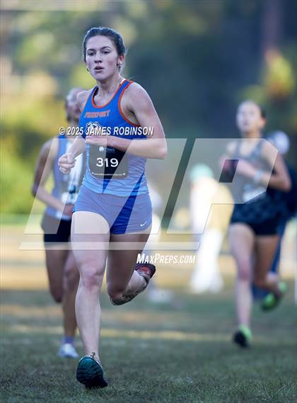 Thumbnail 3 in FHSAA 2A Region 1 Final photogallery.