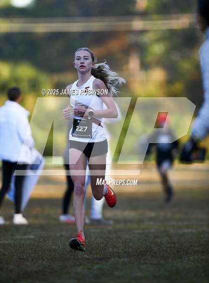 Thumbnail 3 in FHSAA 2A Region 1 Final photogallery.