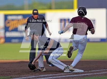 Thumbnail 2 in Hollidaysburg vs. Governor Mifflin (PIAA 5A Championship) photogallery.