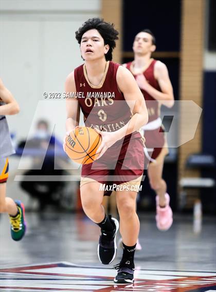 Thumbnail 2 in Cantwell-Sacred Heart of Mary vs Oaks Christian photogallery.