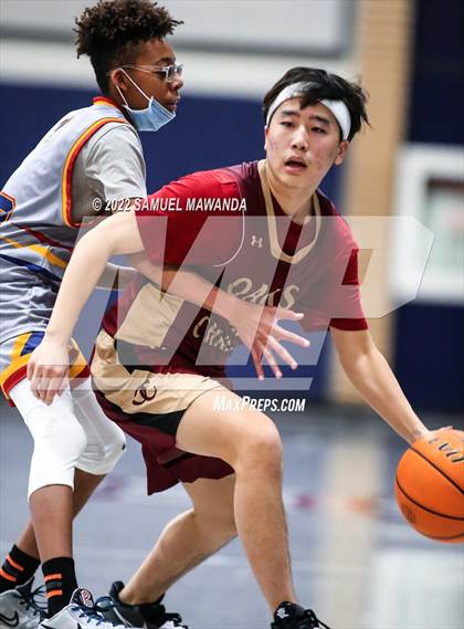 Thumbnail 1 in Cantwell-Sacred Heart of Mary vs Oaks Christian photogallery.