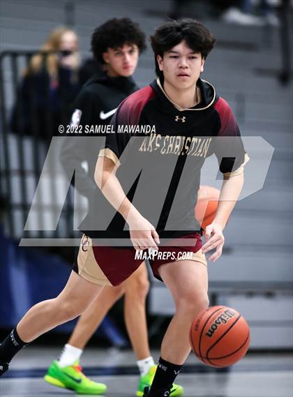Thumbnail 2 in Cantwell-Sacred Heart of Mary vs Oaks Christian photogallery.