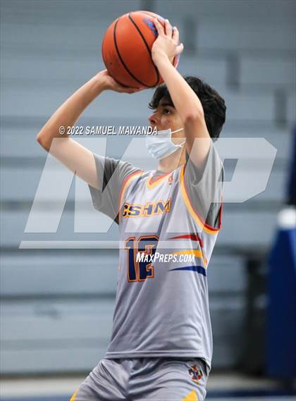 Thumbnail 3 in Cantwell-Sacred Heart of Mary vs Oaks Christian photogallery.
