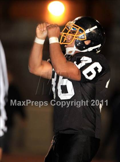 Thumbnail 2 in San Pedro vs. Carson (CIF LACS D1 Playoffs) photogallery.