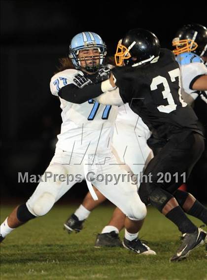 Thumbnail 2 in San Pedro vs. Carson (CIF LACS D1 Playoffs) photogallery.