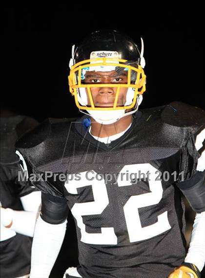 Thumbnail 3 in San Pedro vs. Carson (CIF LACS D1 Playoffs) photogallery.