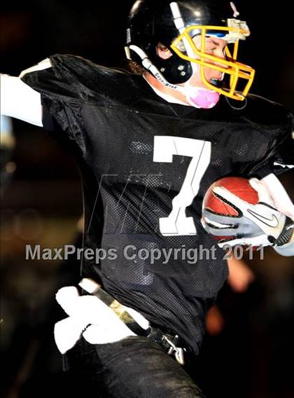 Thumbnail 2 in San Pedro vs. Carson (CIF LACS D1 Playoffs) photogallery.