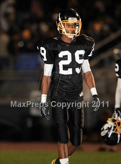 Thumbnail 3 in San Pedro vs. Carson (CIF LACS D1 Playoffs) photogallery.