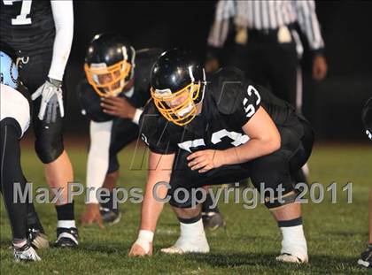 Thumbnail 3 in San Pedro vs. Carson (CIF LACS D1 Playoffs) photogallery.