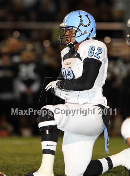 Thumbnail 2 in San Pedro vs. Carson (CIF LACS D1 Playoffs) photogallery.