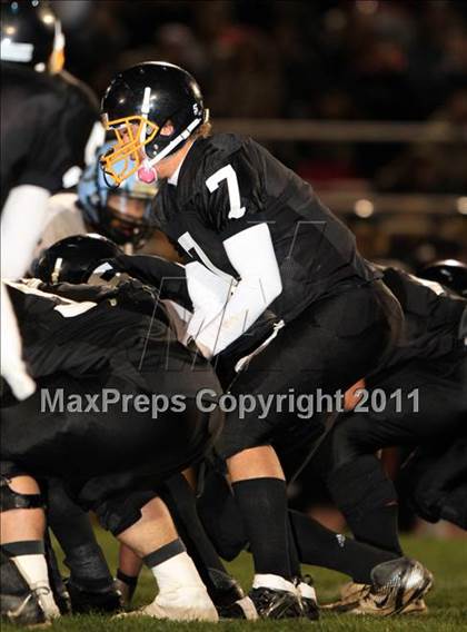 Thumbnail 2 in San Pedro vs. Carson (CIF LACS D1 Playoffs) photogallery.