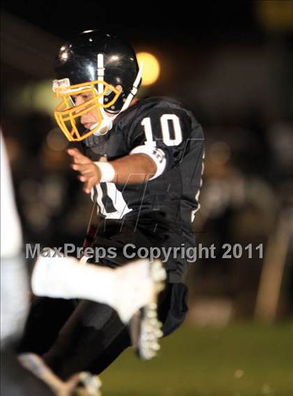 Thumbnail 3 in San Pedro vs. Carson (CIF LACS D1 Playoffs) photogallery.