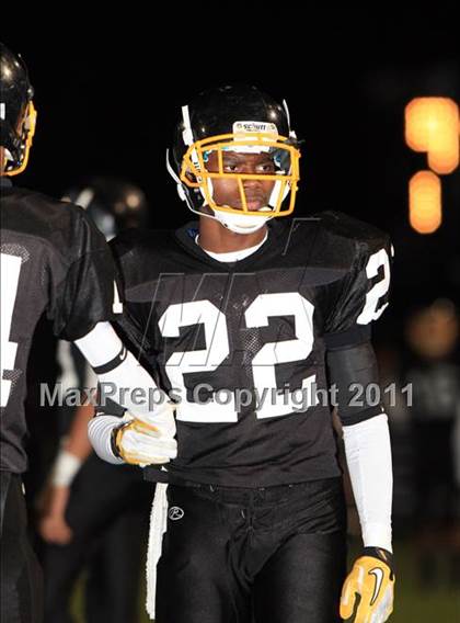 Thumbnail 2 in San Pedro vs. Carson (CIF LACS D1 Playoffs) photogallery.