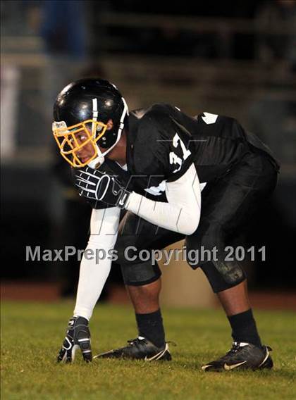 Thumbnail 2 in San Pedro vs. Carson (CIF LACS D1 Playoffs) photogallery.