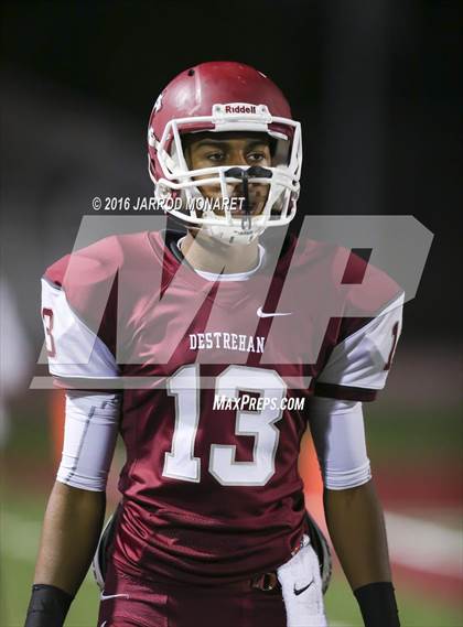 Thumbnail 2 in John Ehret vs. Destrehan (LHSAA 5A Quarterfinal Playoff) photogallery.