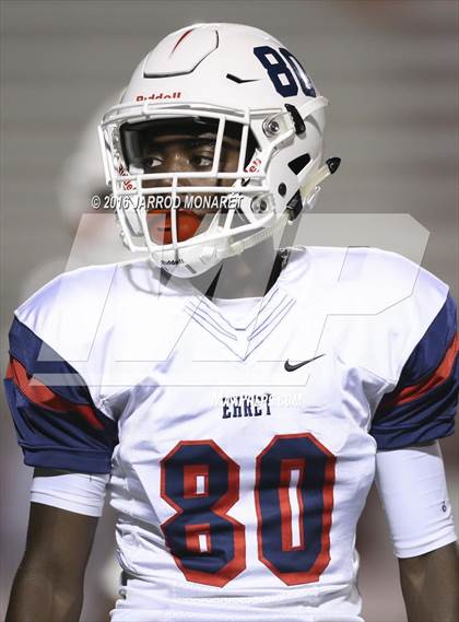 Thumbnail 2 in John Ehret vs. Destrehan (LHSAA 5A Quarterfinal Playoff) photogallery.