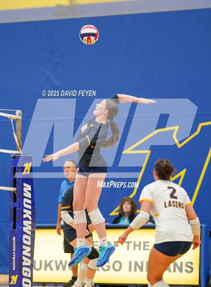 Thumbnail 2 in Kettle Moraine @ Mukwonago photogallery.
