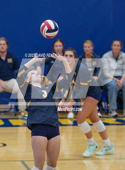 Thumbnail 3 in Kettle Moraine @ Mukwonago photogallery.