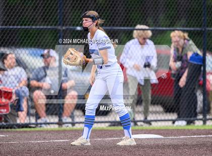 Thumbnail 3 in Salem vs. Deposit-Hancock (NYSPHSAA D Final) photogallery.