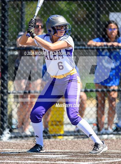 Thumbnail 1 in Salem vs. Deposit-Hancock (NYSPHSAA D Final) photogallery.