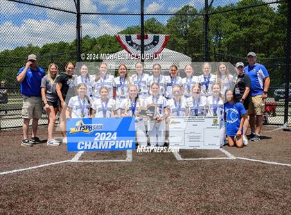 Thumbnail 2 in Salem vs. Deposit-Hancock (NYSPHSAA D Final) photogallery.