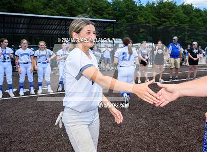 Thumbnail 2 in Salem vs. Deposit-Hancock (NYSPHSAA D Final) photogallery.