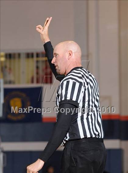 Thumbnail 1 in St. Mary's vs. Sacramento (CIF SJS D3 Playoffs) photogallery.