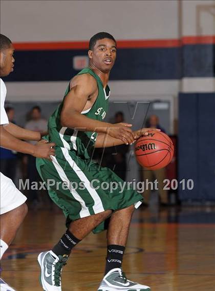 Thumbnail 2 in St. Mary's vs. Sacramento (CIF SJS D3 Playoffs) photogallery.