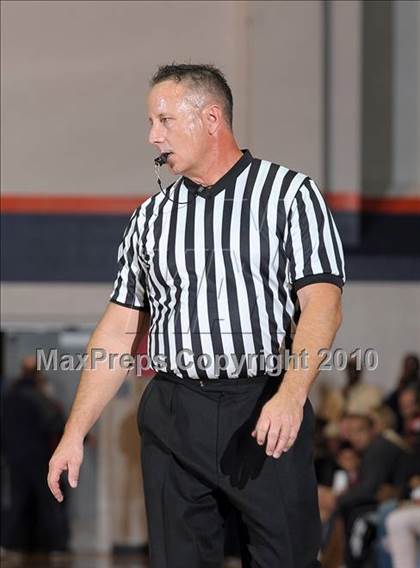Thumbnail 3 in St. Mary's vs. Sacramento (CIF SJS D3 Playoffs) photogallery.