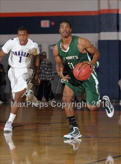 Thumbnail 3 in St. Mary's vs. Sacramento (CIF SJS D3 Playoffs) photogallery.