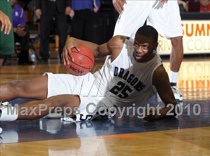 Thumbnail 3 in St. Mary's vs. Sacramento (CIF SJS D3 Playoffs) photogallery.