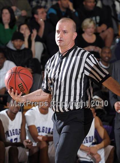 Thumbnail 2 in St. Mary's vs. Sacramento (CIF SJS D3 Playoffs) photogallery.